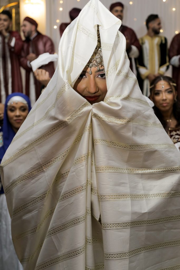 mariée dans un mariage traditionnelle algerien